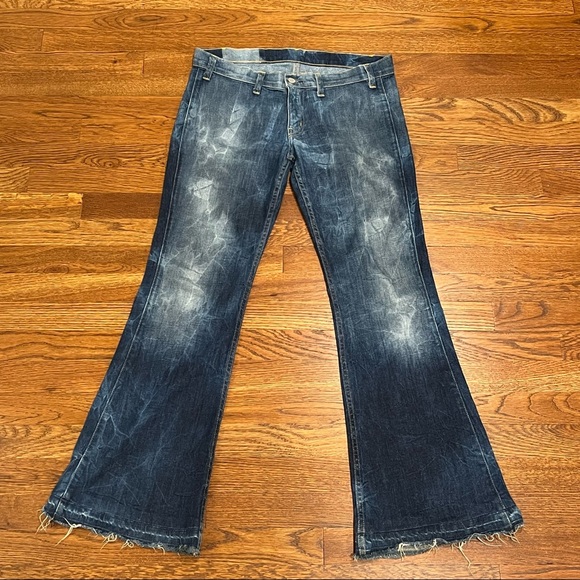Textile Elizabeth & James Tie Dye Flare Jeans - Picture 2 of 8